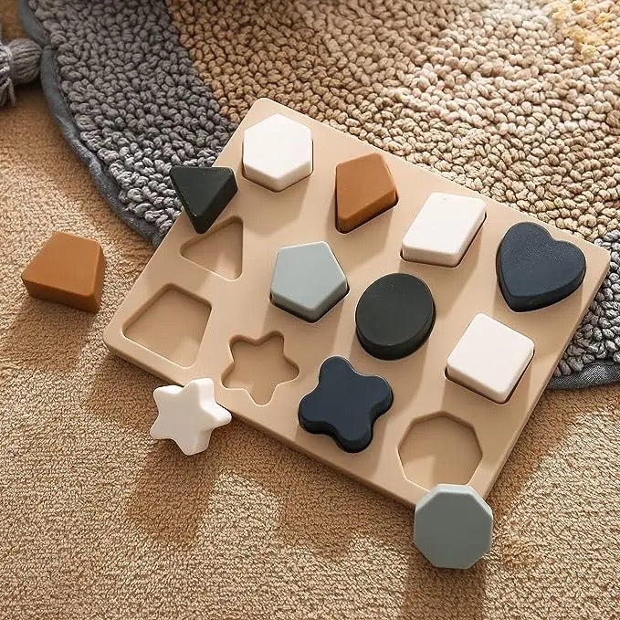 Teething Shapes Sorting Tray